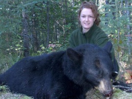Patient, observant and precise and a joy to hunt with. Rachel, from New Zealand, and her family quickly became part of our family. Our hunting trade produced 5 huge trophies for her family. A perfect shot gave her the second largest record book bear skull of the year in our camp. Whow! What a huge bear on her non-baited hunt.